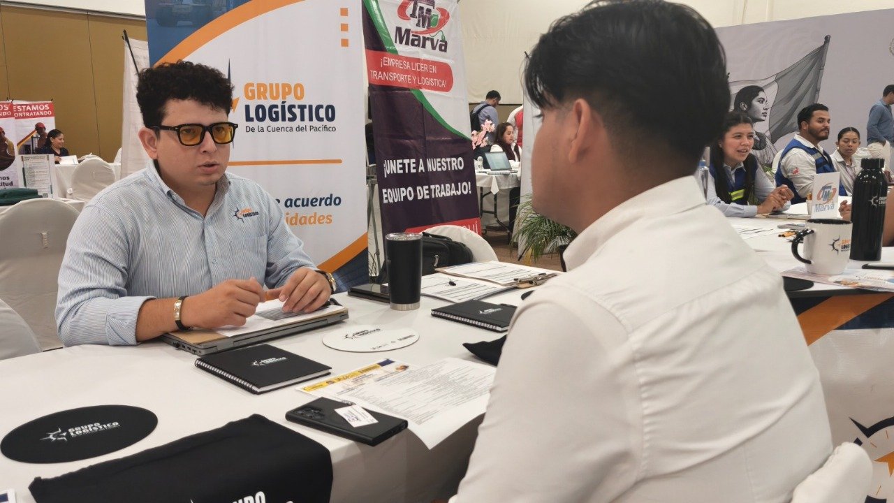 Ofertan más de 400 vacantes en la Feria Nacional de Empleo Manzanillo ...
